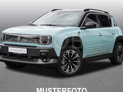 Schwarz Gebraucht 2025 Renault 4 E-Tech Iconic SUV | 34.666 € (Fairer Preis)