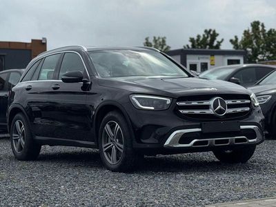 Mercedes GLC300
