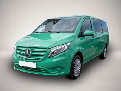 Gebraucht Mercedes Vito 237 PS (174 kW) 2022 Grün Van
