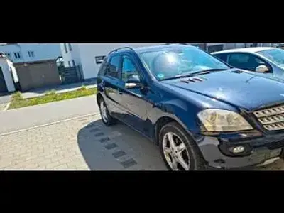 Brugt Mercedes ML320 224 HK (164 kW) 2007 Blå SUV