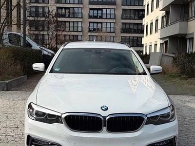 Gebraucht BMW 520 Sport Line 190 PS (139 kW) 2017 Weiß Kombi
