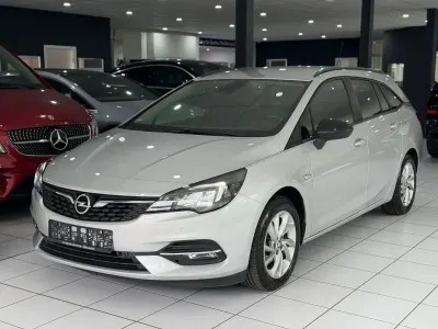 Gebraucht Opel Astra Business 122 PS (89 kW) 2021 Silber Kombi