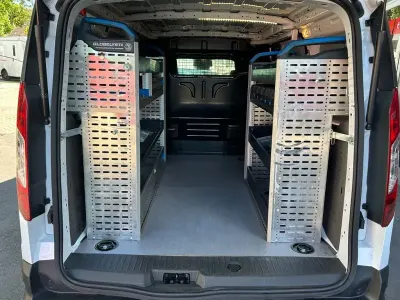 Gebraucht Ford Transit Connect 120 PS (88 kW) 2020 Weiß Van / Kleinbus