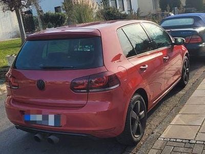 Rot Gebraucht 2011 VW Golf VI Team Kleinwagen | 5.200 € (Fairer Preis)