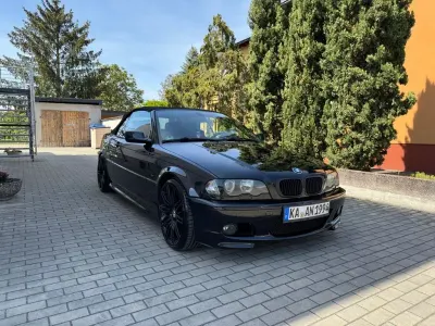 Begagnad BMW 325 Cabriolet M Sport 192 HK (141 kW) 2002 Svart Cab