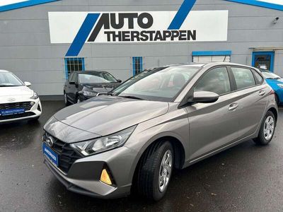 gebraucht Hyundai i20 1.2i Pure PDC / Bluetooth / Spurassistent