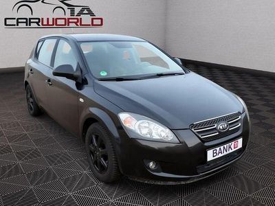 Gebraucht Kia Ceed 143 PS (105 kW) 2009 Schwarz Kleinwagen