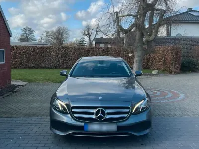 Gebraucht Mercedes E200 150 PS (110 kW) 2016 Limousine