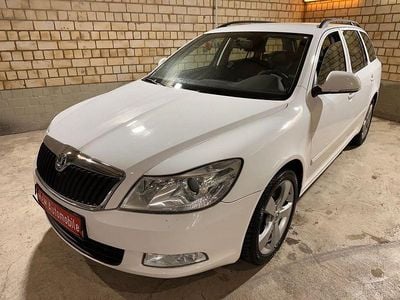 Gebraucht Skoda Octavia Ambition 160 PS (117 kW) 2012 Weiß Kombi
