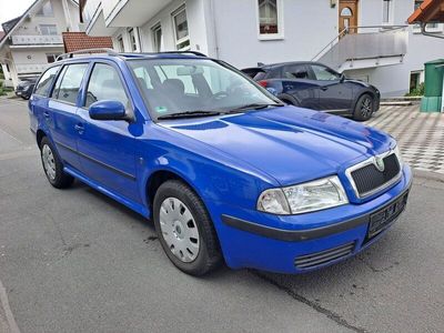 gebraucht Skoda Octavia 1.6 Combi Tour