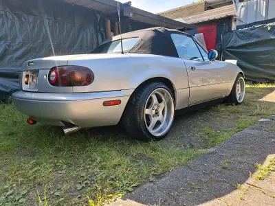 Gebraucht Mazda MX5 115 PS (84 kW) 1991 Silber Cabrio