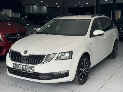 Gebraucht Skoda Octavia Soleil 150 PS (110 kW) 2020 Weiß Kombi