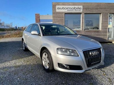 Gebraucht Audi A3 Attraction 105 PS (77 kW) 2010 Eissilber metallic Kleinwagen