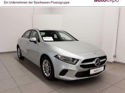 gebraucht Mercedes A180 d 7G-DCT Style