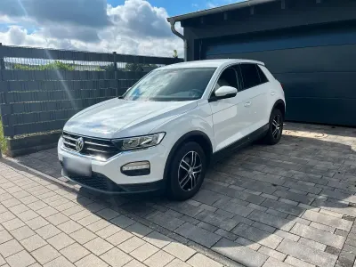 Gebraucht VW T-Roc 116 PS (85 kW) 2018 Weiß SUV