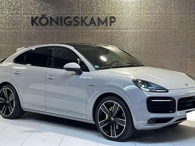 Grau Gebraucht 2024 Porsche Cayenne Coupe Platinum Edition Coupé | 114.990 €