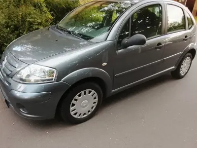 Gebraucht Citroën C3 Advance 60 PS (44 kW) 2009 Grau Limousine
