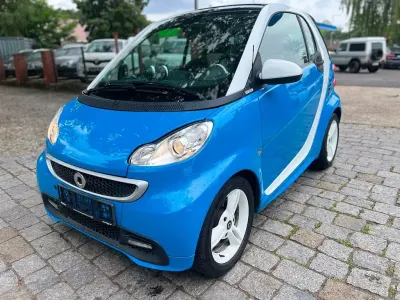 Gebraucht Smart ForTwo Coupé 71 PS (52 kW) 2013 Blau Coupé