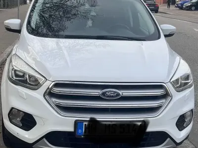 Używany Ford Kuga Titanium 182 KM (133 kW) 2017 Biały SUV