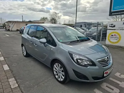 Gebraucht Opel Meriva Innovation 120 PS (88 kW) 2011 Silber Van / Kleinbus