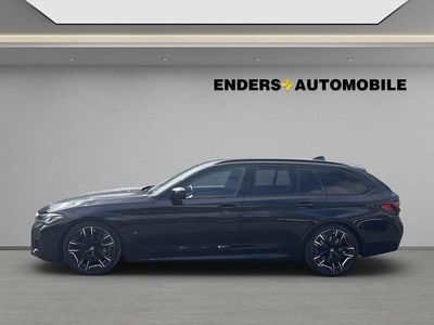 Gebraucht BMW 540 M Sport 340 PS (250 kW) 2022 Carbonschwarz metallic Kombi