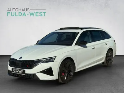 Neu Skoda Octavia RS 265 PS (194 kW) 2026 Weiß Kombi