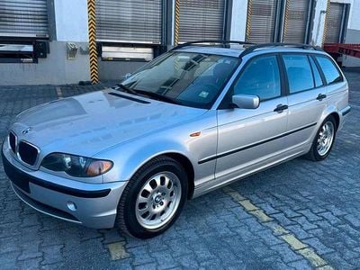 Gebraucht BMW 318 143 PS (105 kW) 2002 Silber Kombi
