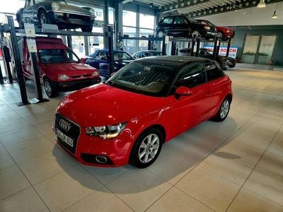 Gebraucht Audi A1 Attraction 86 PS (63 kW) 2011 Rot Kleinwagen