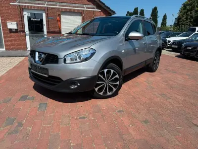 Gebraucht Nissan Qashqai I-Way 131 PS (96 kW) 2012 Silber SUV