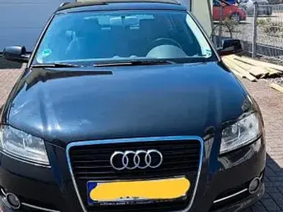 Gebraucht Audi A3 Sportback Attraction 105 PS (77 kW) 2012 Schwarz Kleinwagen