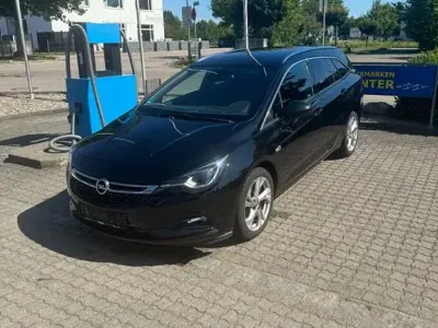 Gebraucht Opel Astra 125 PS (91 kW) 2017 Schwarz Kombi