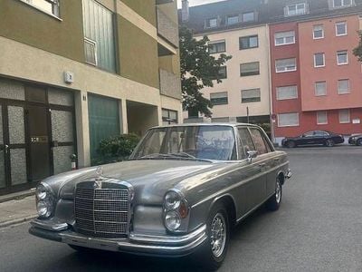 Gebraucht Mercedes S280 125 PS (91 kW) 1967 Grau Limousine