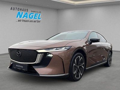 Braun Neu 2025 Mazda 6e Takumi-Line Limousine | 38.390 € (Fairer Preis)