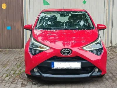 Gebraucht Toyota Aygo 72 PS (52 kW) 2020 Rot Kleinwagen
