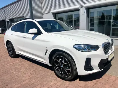 Gebraucht BMW X4 M Sport 286 PS (210 kW) 2024 Weiß SUV