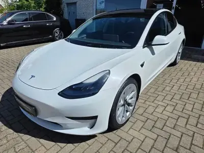 Gebraucht Tesla Model 3 RWD 461 kW (627 PS) 2022 Weiß Limousine