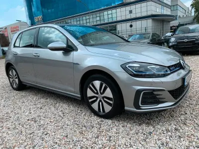 Gebraucht VW Golf VII GTE 150 PS (110 kW) 2018 Silber Limousine