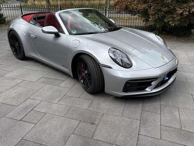 Porsche 911 Carrera GTS