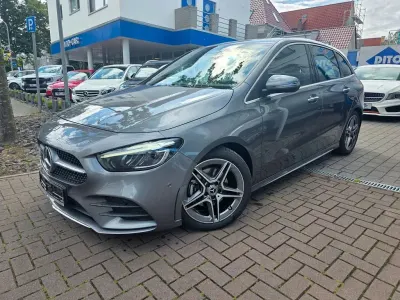 Gebraucht Mercedes B180 AMG 136 PS (100 kW) 2025 Grau Kleinwagen