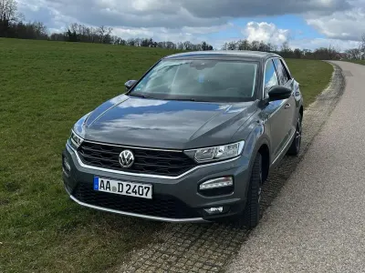 Gebraucht VW T-Roc IQ Drive 116 PS (85 kW) 2019 Grau SUV