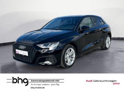 Gebraucht Audi A3 Advanced 110 PS (80 kW) 2023 Rot Limousine