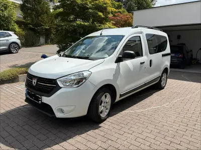 Gebraucht Dacia Dokker 95 PS (69 kW) 2020 Weiß Van / Kleinbus