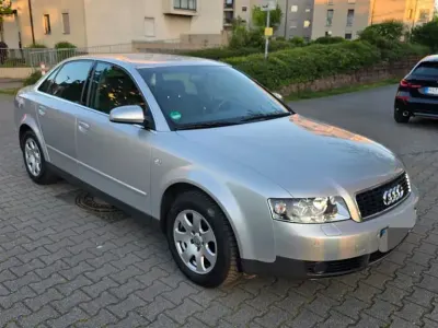Gebraucht Audi A4 131 PS (96 kW) 2001 Grau Limousine