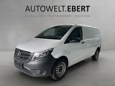 Gebraucht Mercedes Vito 163 PS (119 kW) 2022 Arktikweiß Van
