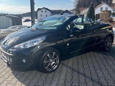 Gebraucht Peugeot 207 CC Roland Garros 120 PS (88 kW) 2012 Farbe schwarz met Cabrio