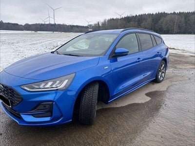 Gebraucht Ford Focus ST-Line X 155 PS (114 kW) 2024 Blau Kombi