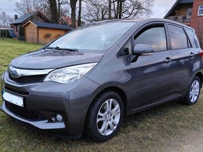 Gebraucht Subaru Trezia Comfort 90 PS (66 kW) 2012 Grau Kleinwagen