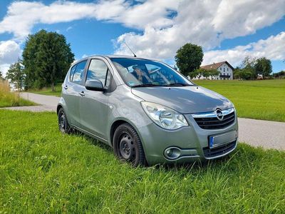 Opel Agila