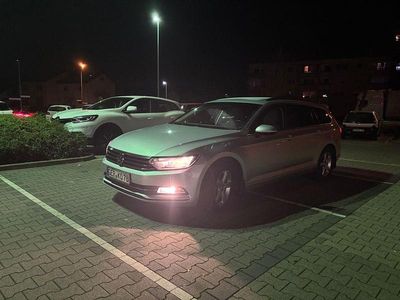 Silber Gebraucht 2015 VW Passat Trendline Kombi | 8.999 € (Fairer Preis)