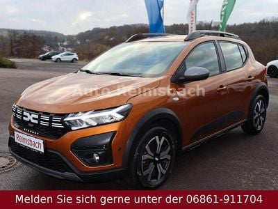 Orange Gebraucht 2023 Dacia Sandero Stepway SUV | 14.990 € (Guter Preis)